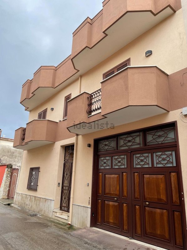 appartamento in vendita a Mondragone