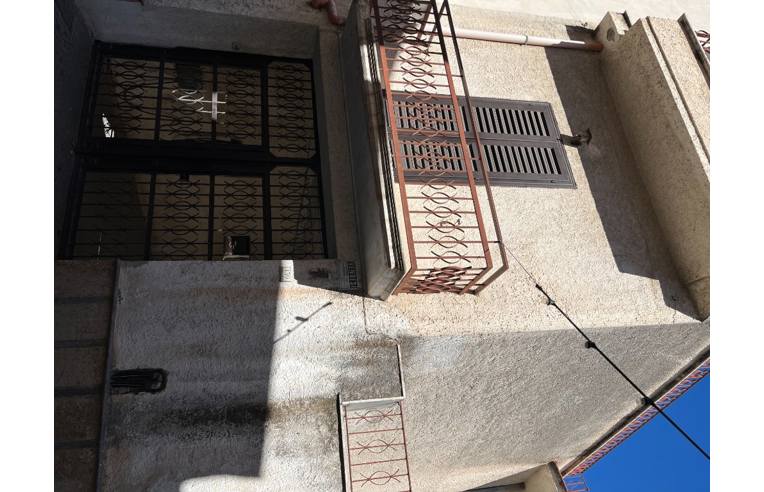 casa indipendente in vendita a Mondragone