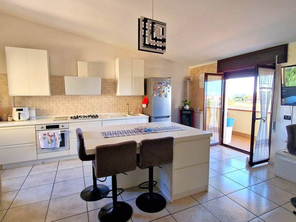 appartamento in vendita a Mondragone