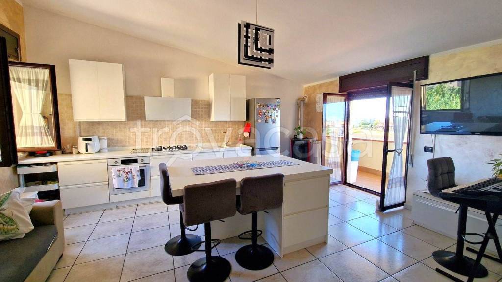 appartamento in vendita a Mondragone