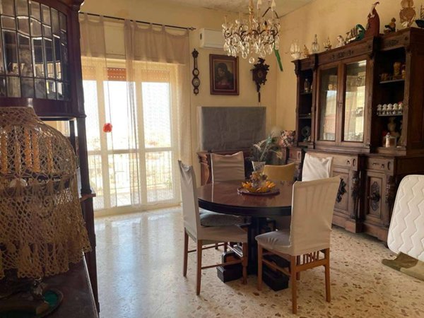 appartamento in vendita a Mondragone