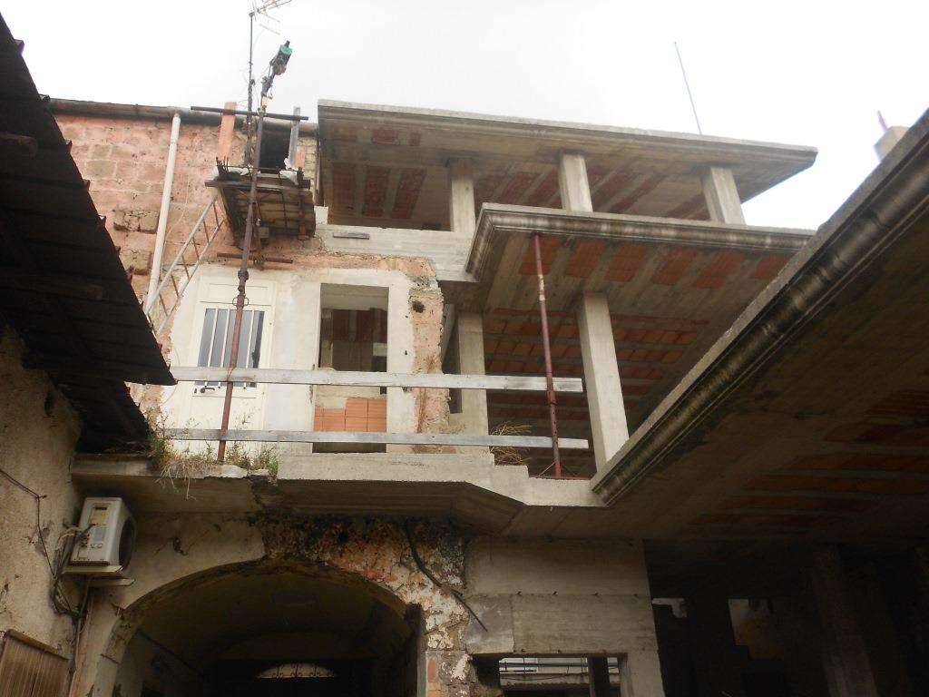 intera palazzina in vendita a Mondragone