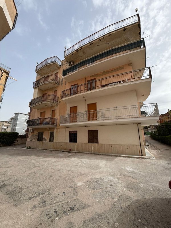 appartamento in vendita a Mondragone