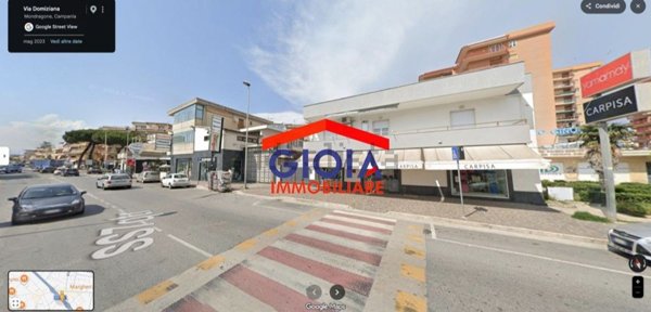 locale commerciale in vendita a Mondragone