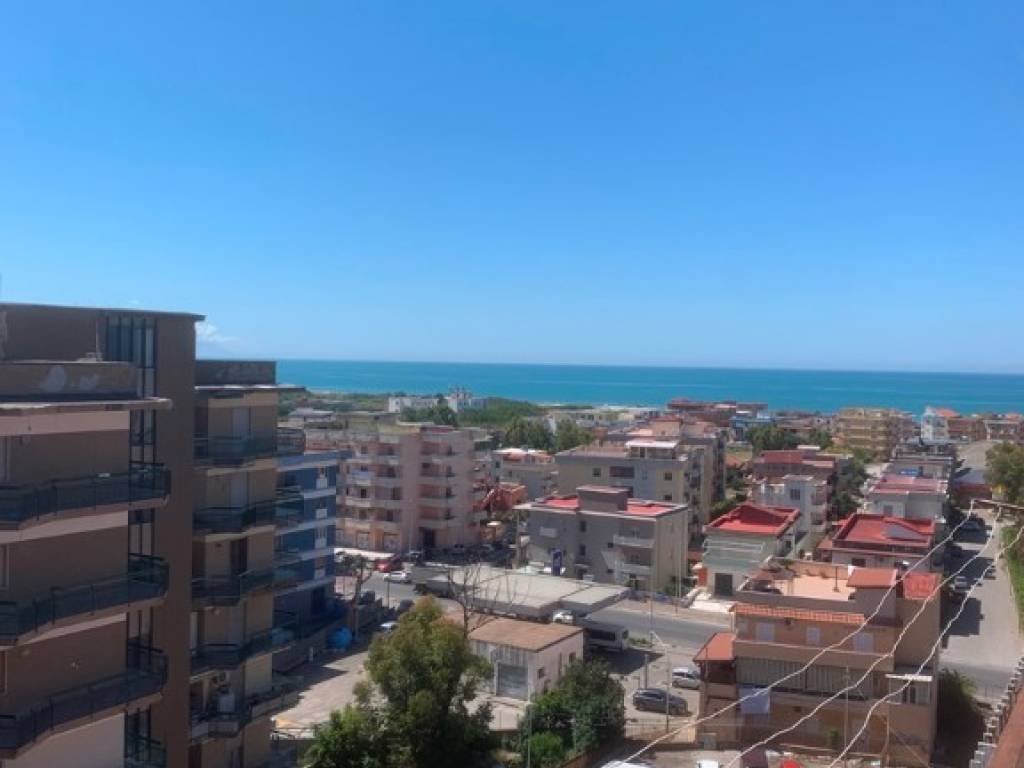 appartamento in vendita a Mondragone