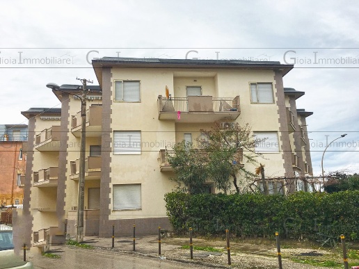 appartamento in vendita a Mondragone