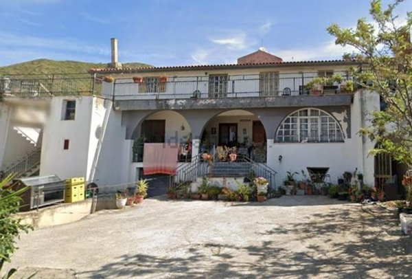 appartamento in vendita a Mondragone in zona Levagnole