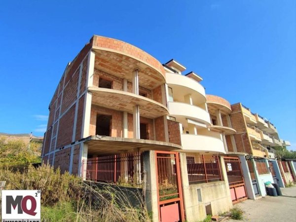 casa indipendente in vendita a Mondragone in zona Pescopagano
