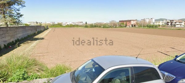 terreno edificabile in vendita a Mondragone