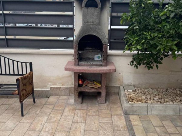 casa indipendente in vendita a Mondragone