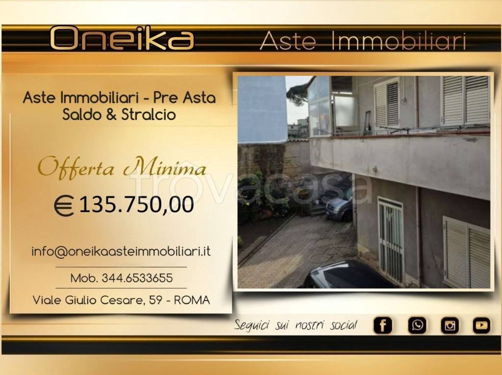 casa indipendente in vendita a Mondragone
