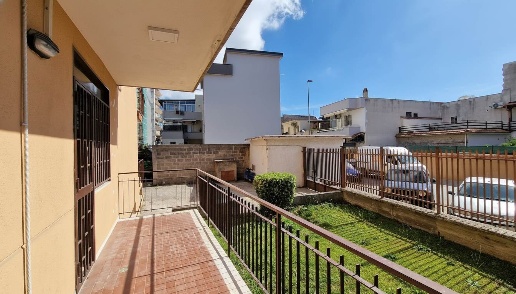 appartamento in vendita a Mondragone