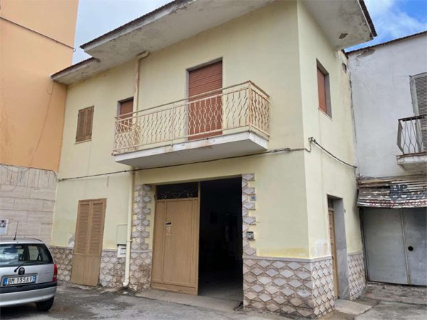 terreno edificabile in vendita a Mondragone