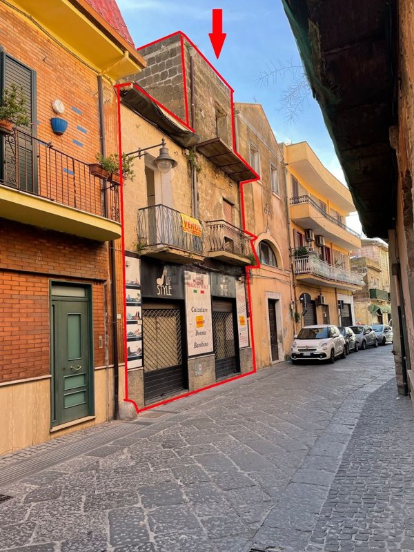 casa indipendente in vendita a Mondragone
