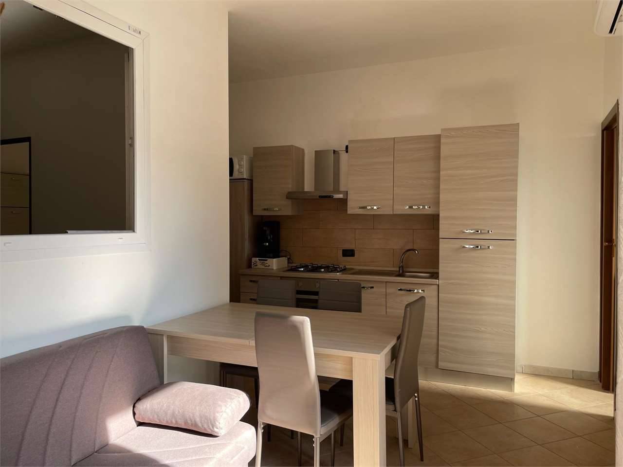 casa indipendente in vendita a Mondragone