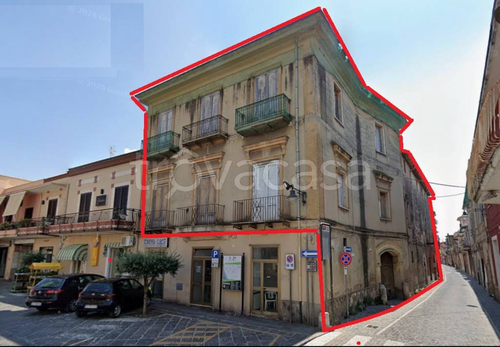 rudere in vendita a Mondragone