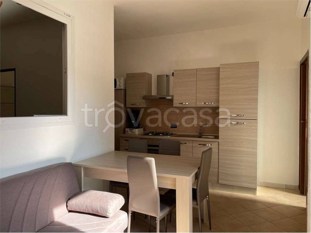 casa indipendente in vendita a Mondragone