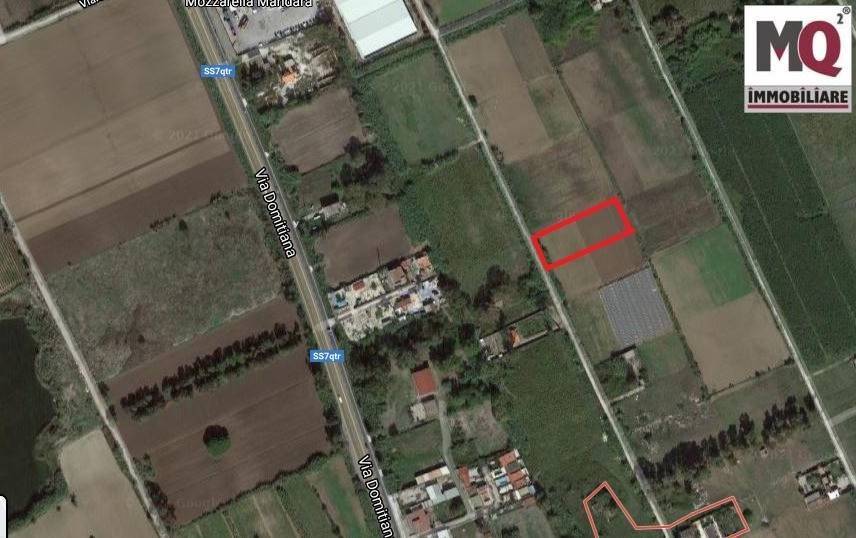terreno in vendita a Mondragone