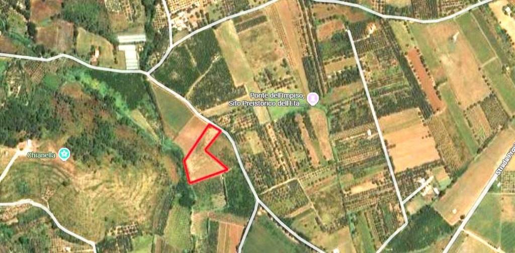 terreno in vendita a Mondragone