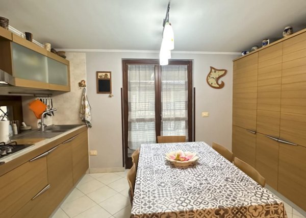 appartamento in vendita ad Orta di Atella