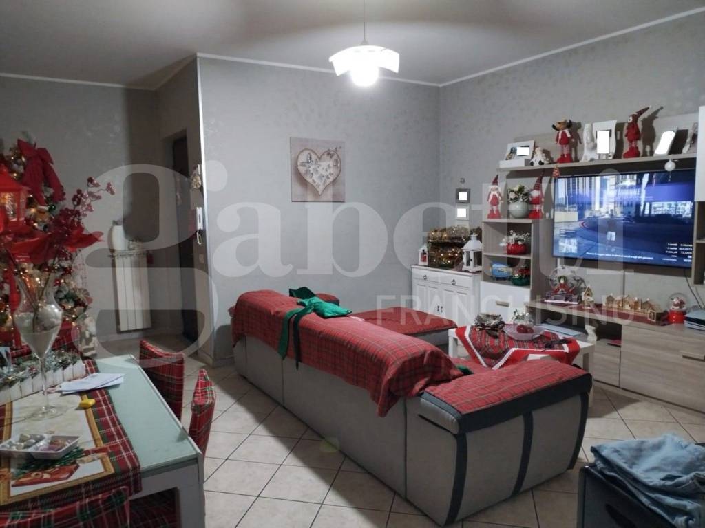 appartamento in vendita ad Orta di Atella