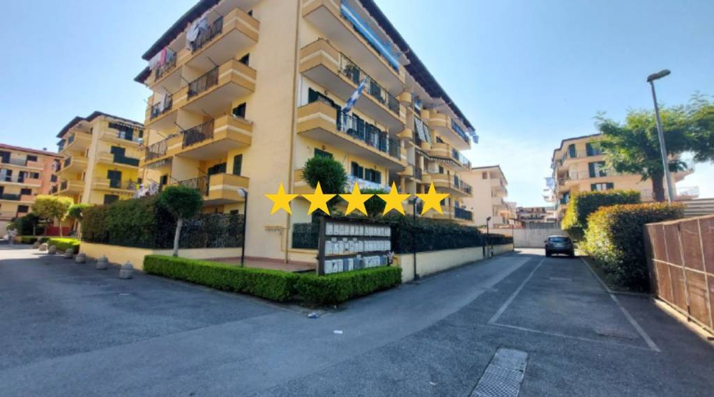 appartamento in vendita ad Orta di Atella