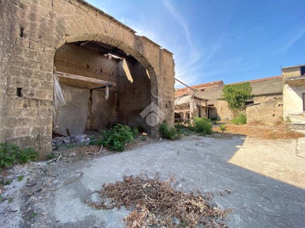 appartamento in vendita ad Orta di Atella