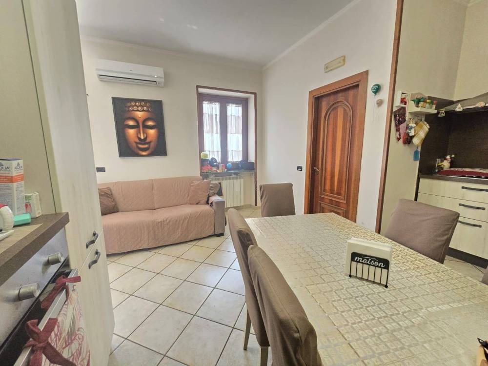 appartamento in vendita ad Orta di Atella