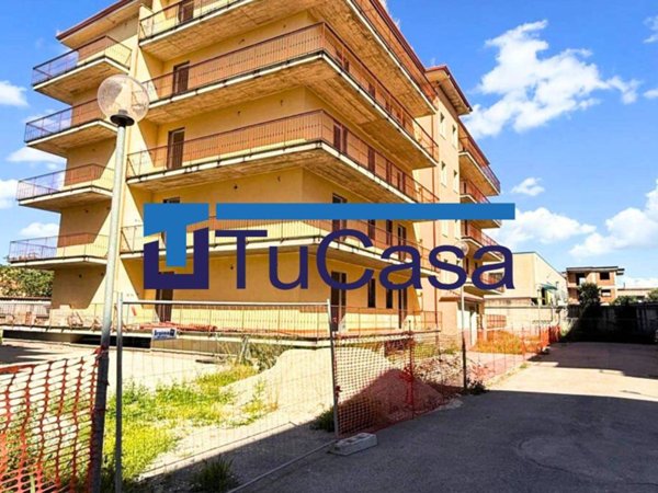 appartamento in vendita ad Orta di Atella