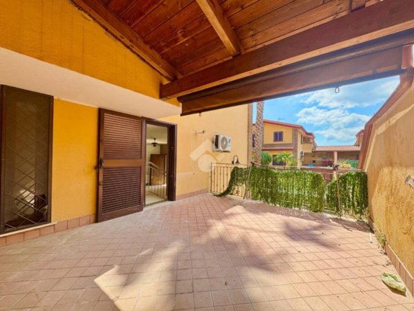 casa indipendente in vendita ad Orta di Atella