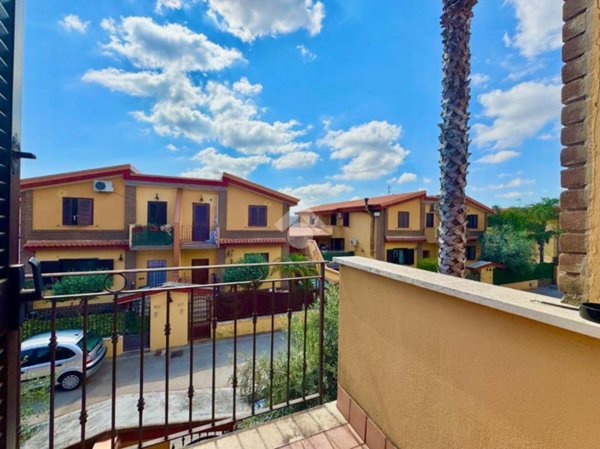 casa indipendente in vendita ad Orta di Atella