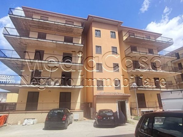 appartamento in vendita ad Orta di Atella