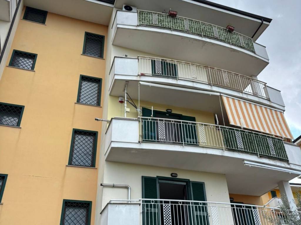 appartamento in vendita ad Orta di Atella
