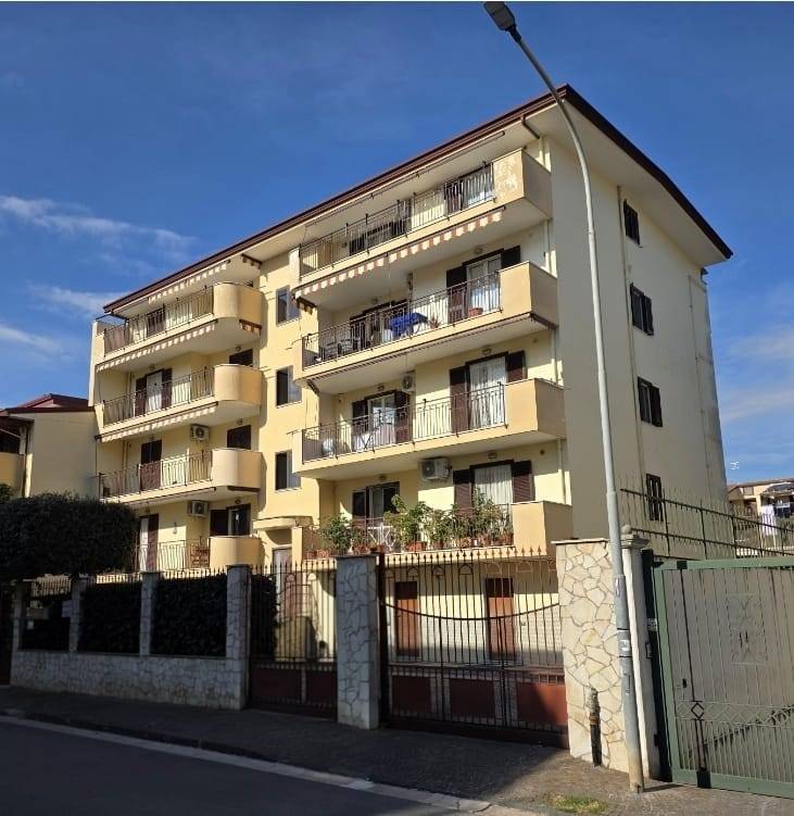 appartamento in vendita ad Orta di Atella