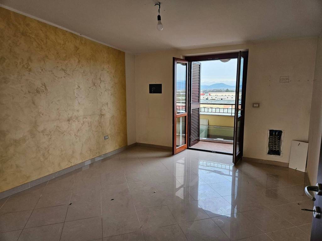 appartamento in vendita ad Orta di Atella