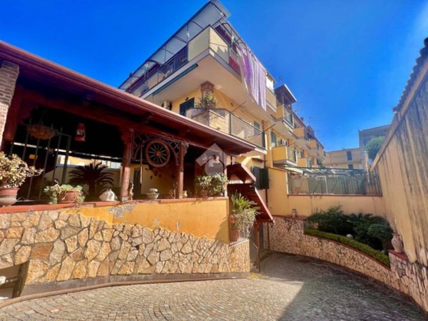 casa indipendente in vendita ad Orta di Atella