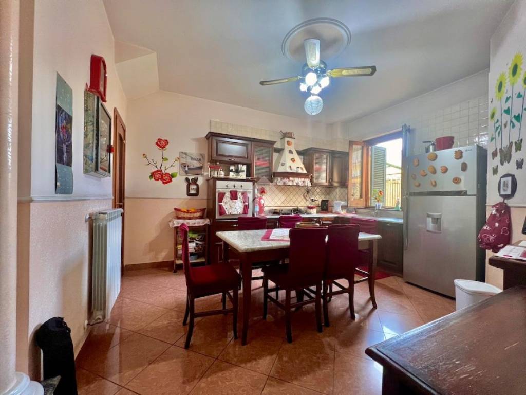 casa indipendente in vendita ad Orta di Atella