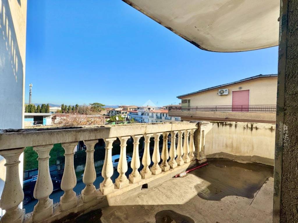 appartamento in vendita ad Orta di Atella