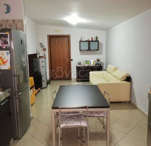 appartamento in vendita ad Orta di Atella