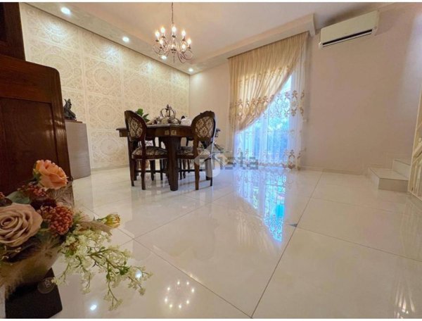 casa indipendente in vendita ad Orta di Atella