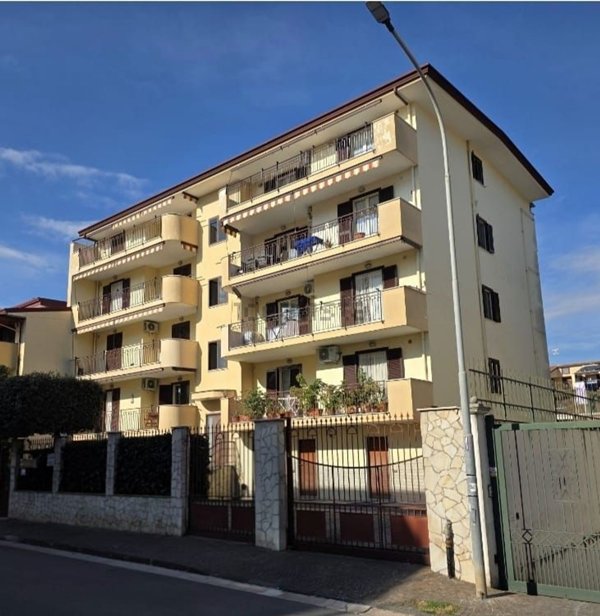 appartamento in vendita ad Orta di Atella