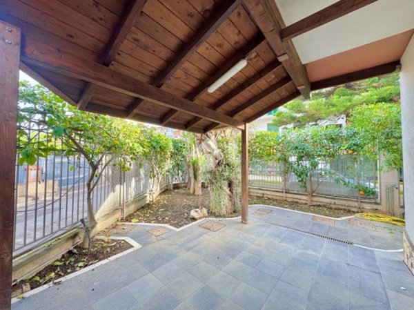 casa indipendente in vendita ad Orta di Atella