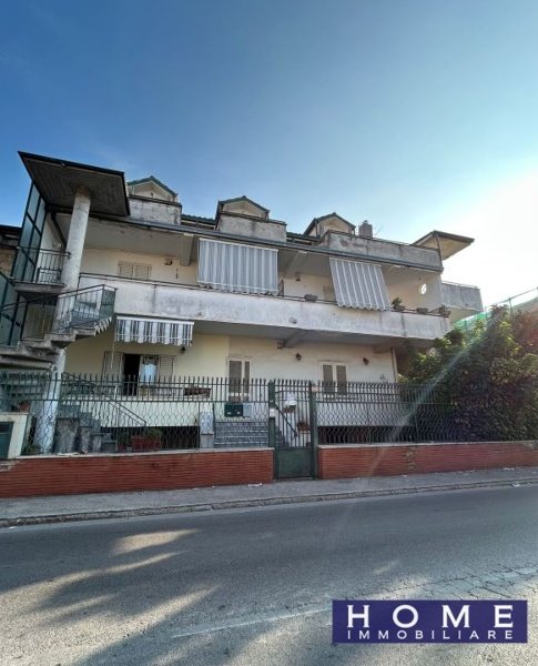 appartamento in vendita ad Orta di Atella