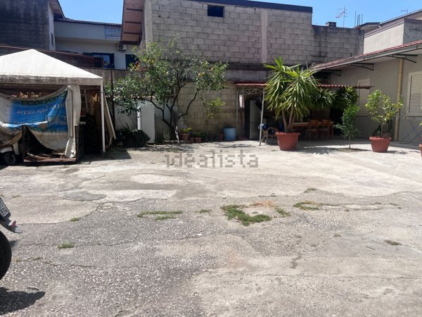 appartamento in vendita ad Orta di Atella