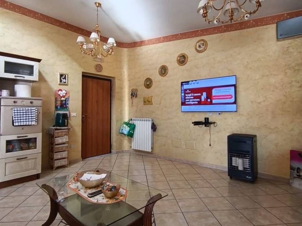 appartamento in vendita ad Orta di Atella