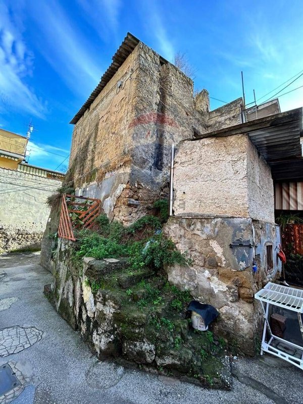 casa indipendente in vendita ad Orta di Atella