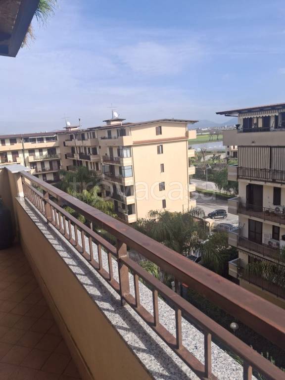 appartamento in vendita ad Orta di Atella