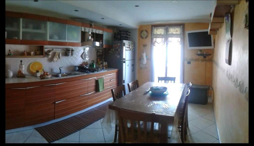 appartamento in vendita ad Orta di Atella