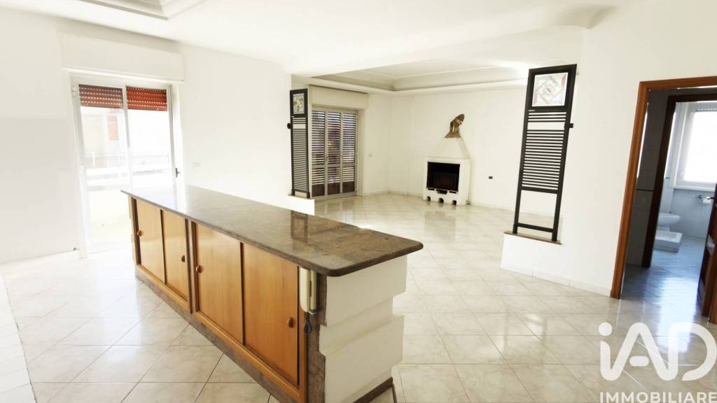 appartamento in vendita ad Orta di Atella