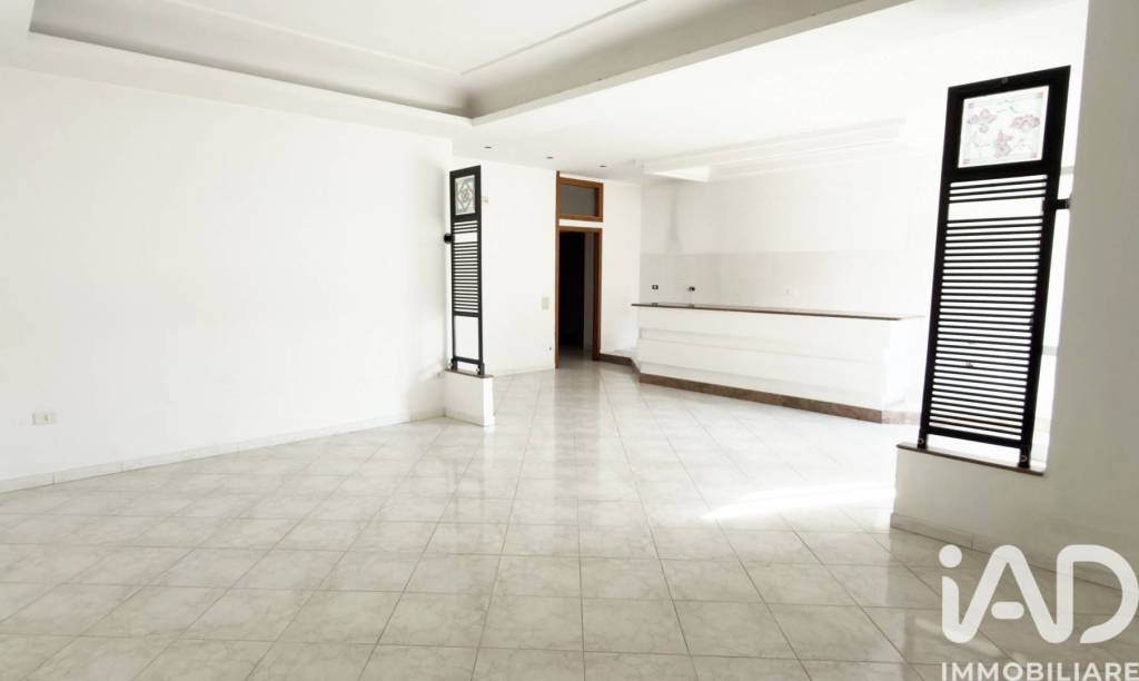 appartamento in vendita ad Orta di Atella